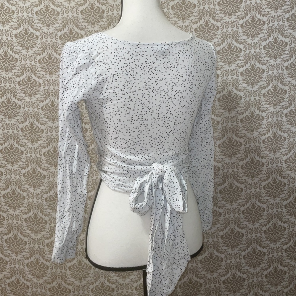 Divided white and black crop wrap long sleeve top